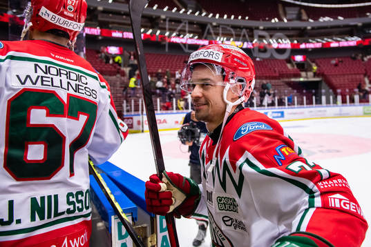 Frölundas Patrik Carlsson jublar