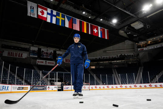 Hugo Jonasson of Sweden at a practice session