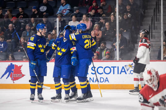 Isak Rosén of Sweden celebrate with Filip Bystedt and Leo