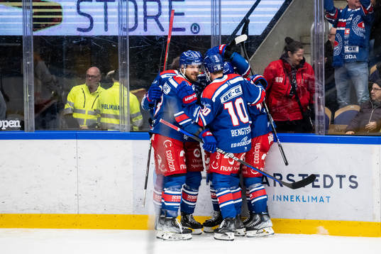 Oskarshamns spelare jublar