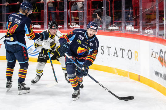 Djurgårdens Marcus Kruger och AIKs Christoffer Björk