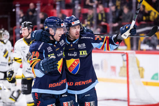 Bläddra bland fler bilder av Ishockey, Hockeyallsvenskan, Djurgården - AIK