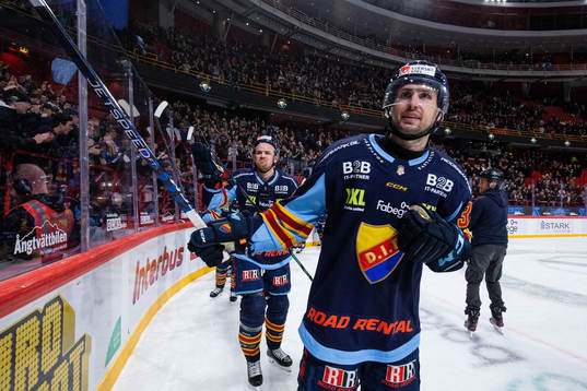 Djurgårdens Marcus Kruger jublar