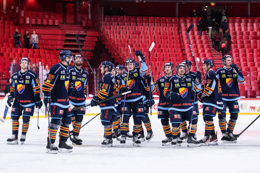 Djurgårdens spelare jublar