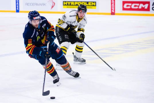s Oskar Magnusson