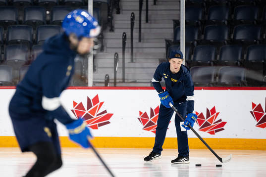 Noah Östlund of Sweden at a practice session