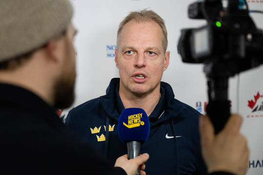 Magnus Hävelid, head coach of Sweden