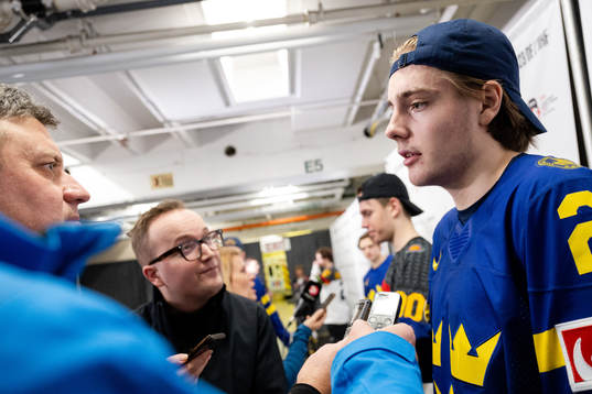 Leo Carlsson of Sweden