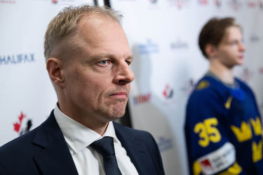 Magnus Hävelid, head coach of Sweden