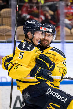 Södertäljes Filip Nordberg jublar
