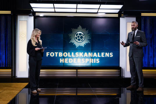 Programledare Linn Nordström och Fotbollskanalens Olof