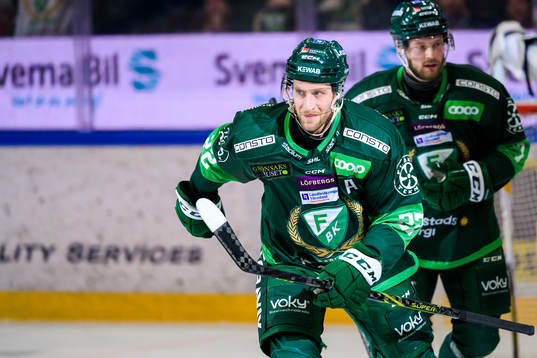 Färjestads Per Åslund jublar