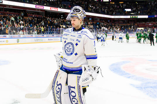 Leksands målvakt Kasimir Kaskisuo deppar