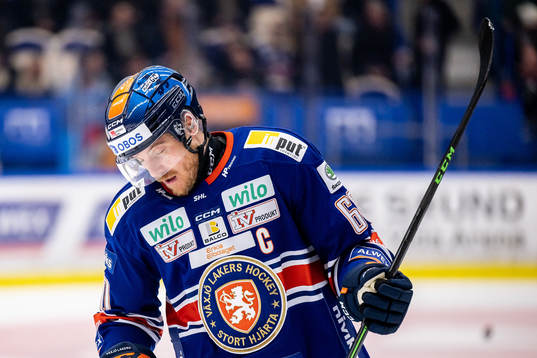 Växjös Erik Josefsson deppar