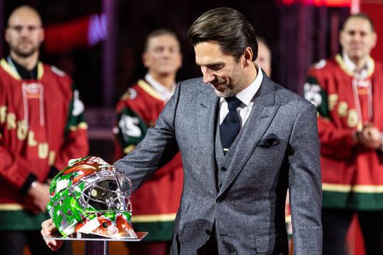Henrik Lundqvist hyllas