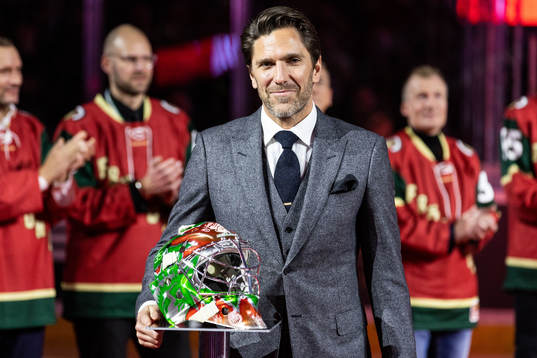 Henrik Lundqvist hyllas