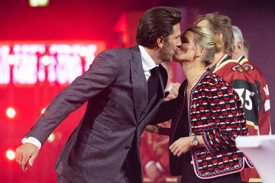 Henrik Lundqvist med sin hustru Therese Andersson