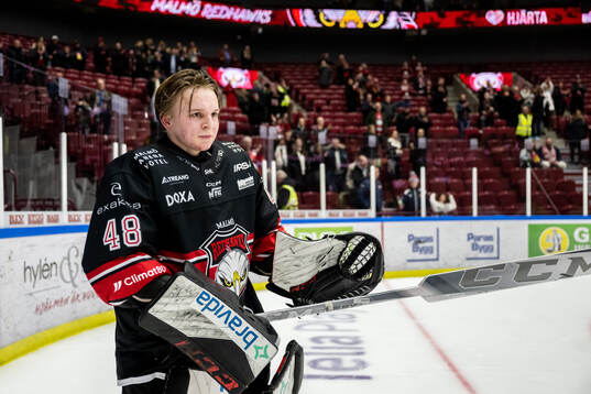 Malmö Redhawks målvakt Oskar Blomgren