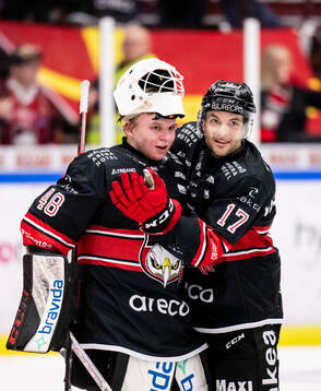 Malmö Redhawks målvakt Oskar Blomgren och Pathrik