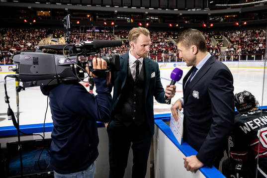 Staffan Kronwall, expert hos Cmore intervjuar Malmö
