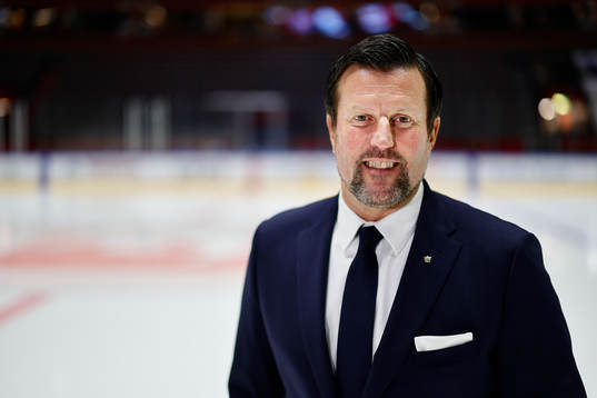 Linköpings sportchef Peter Jakobsson före