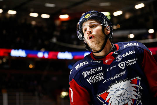 Linköpings Henrik Törnqvist jublar