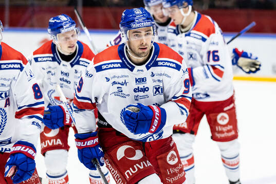 Oskarshamns Ahti Oksanen jublar