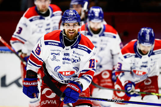 Oskarshamns Jiri Smejkal jublar