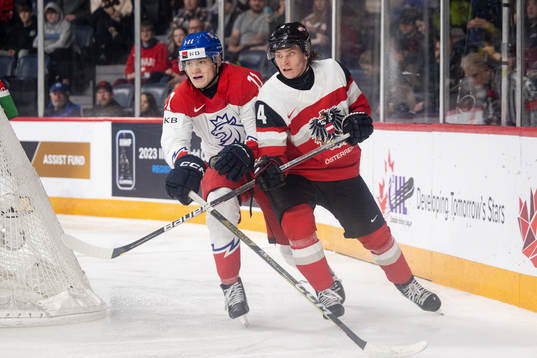 Adam Mechura of Czech Republic and Lorenz Lindner of