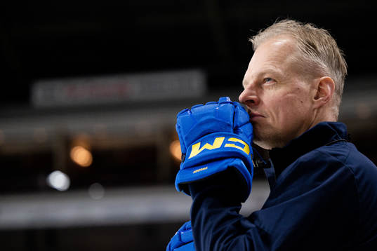 Bläddra bland fler bilder av 2023 IIHF World Junior Championship, Day 3, Sweden, Practice