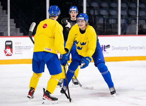 Milton Oscarson of Sweden
