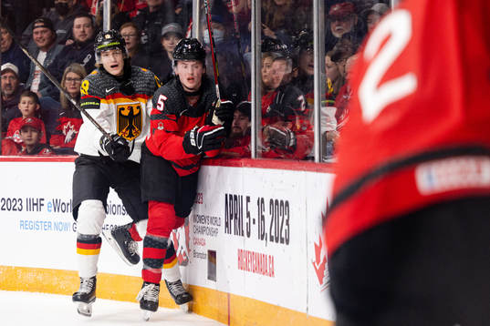Eric Hördler of Germany and Brandt Clarke of Canada