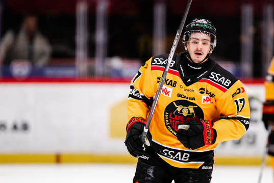 Luleås Isac Brännström jublar