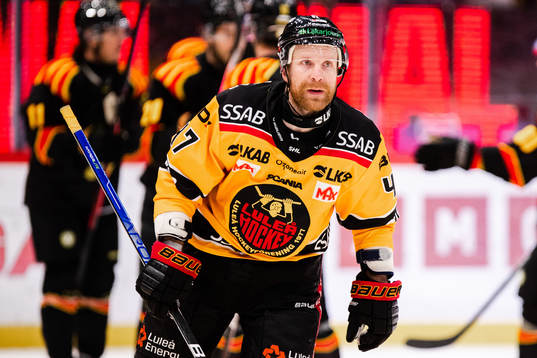 Luleås Leo Komarov deppar