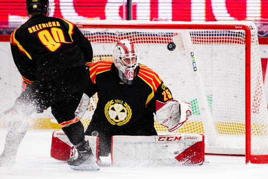 Brynäs målvakt Oliver Håkansson