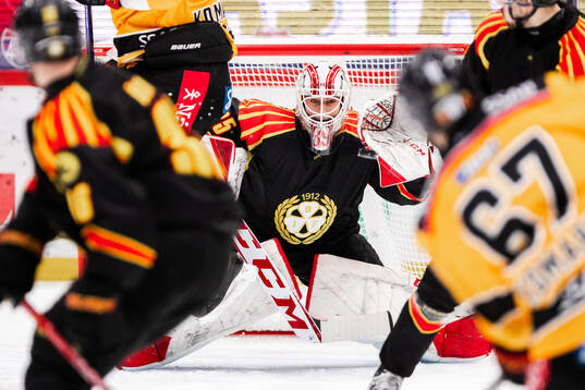 Brynäs målvakt Oliver Håkansson