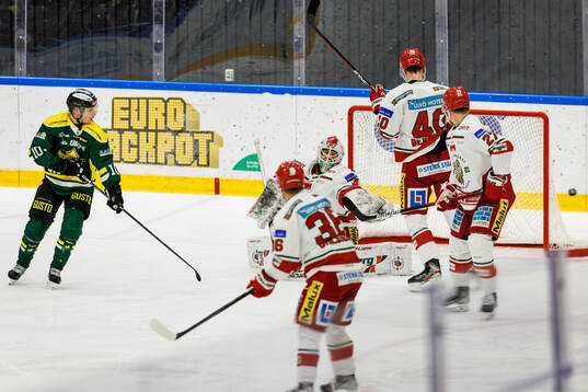 Modos målvakt Marcus Nygren