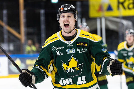Östersunds Alexander Anderberg jublar