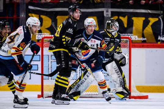 AIKs Thimo Nickl och Djurgårdens Nicklas Danielsson