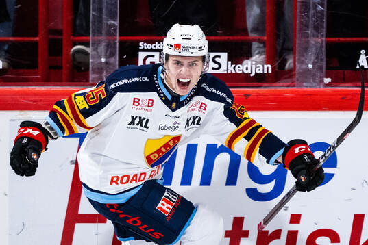 Djurgårdens Frederik Schlyter jublar