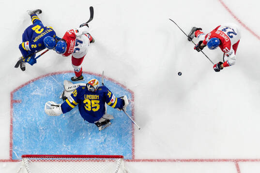 Gabriel Szturc and Jaroslav Chmelar of Czech Republic