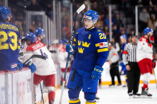 Liam Öhgren of Sweden looks dejected