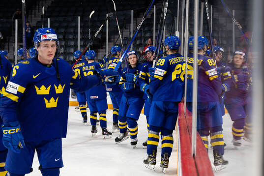 Victor Sjöholm, Victor Stjernborg , Axel Sandin-Pellikka