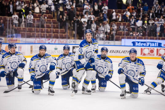 Leksands spelarna jublar