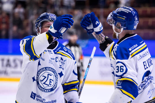 Leksands Patrik Zackrisson och Leksands Lucas Elvenes jubel