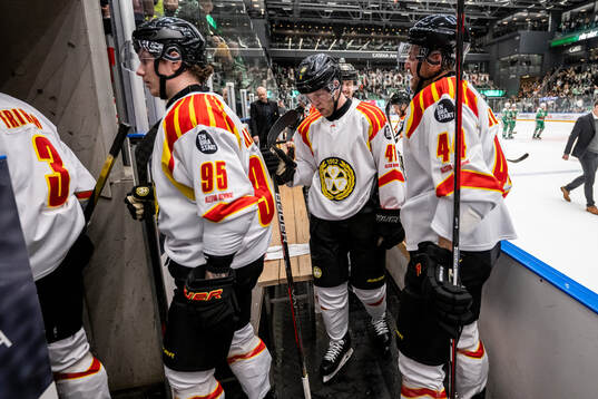 Brynäs Nick Olesen, Greg Scott och Jacob Blomqvist deppar