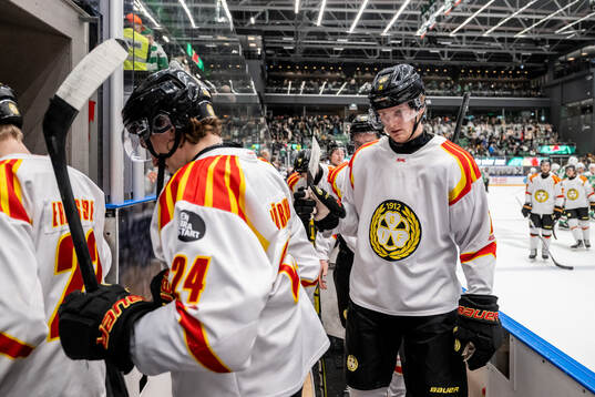 Brynäs Oskar Kvist deppar