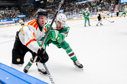 Brynäs Greg Scott och Rögles Tony Sund