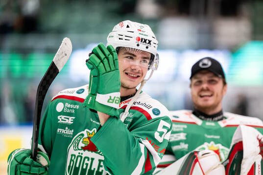 Rögles Marco Kasper jublar