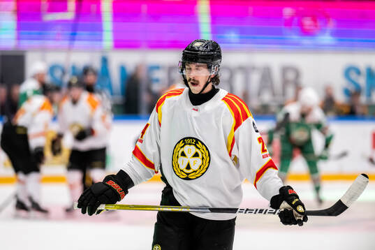 Brynäs Hannes Björninen deppar